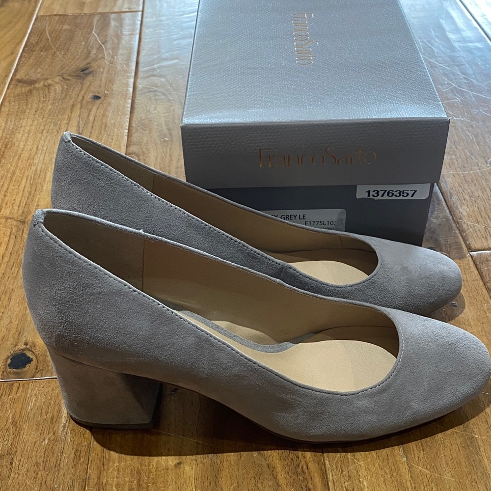 Franco Sarto Women's Grey Suede Heels